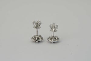 2529- Exclusieve set witgouden oorstekers - ca. 0.40 ct diamant - 18 krt gekeurd kopen? Bied vanaf 220!