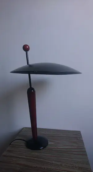 Niet of onleesbaar gesigneerd - Postmodernistische jaren '80 tafellamp kopen? Bied vanaf 1!