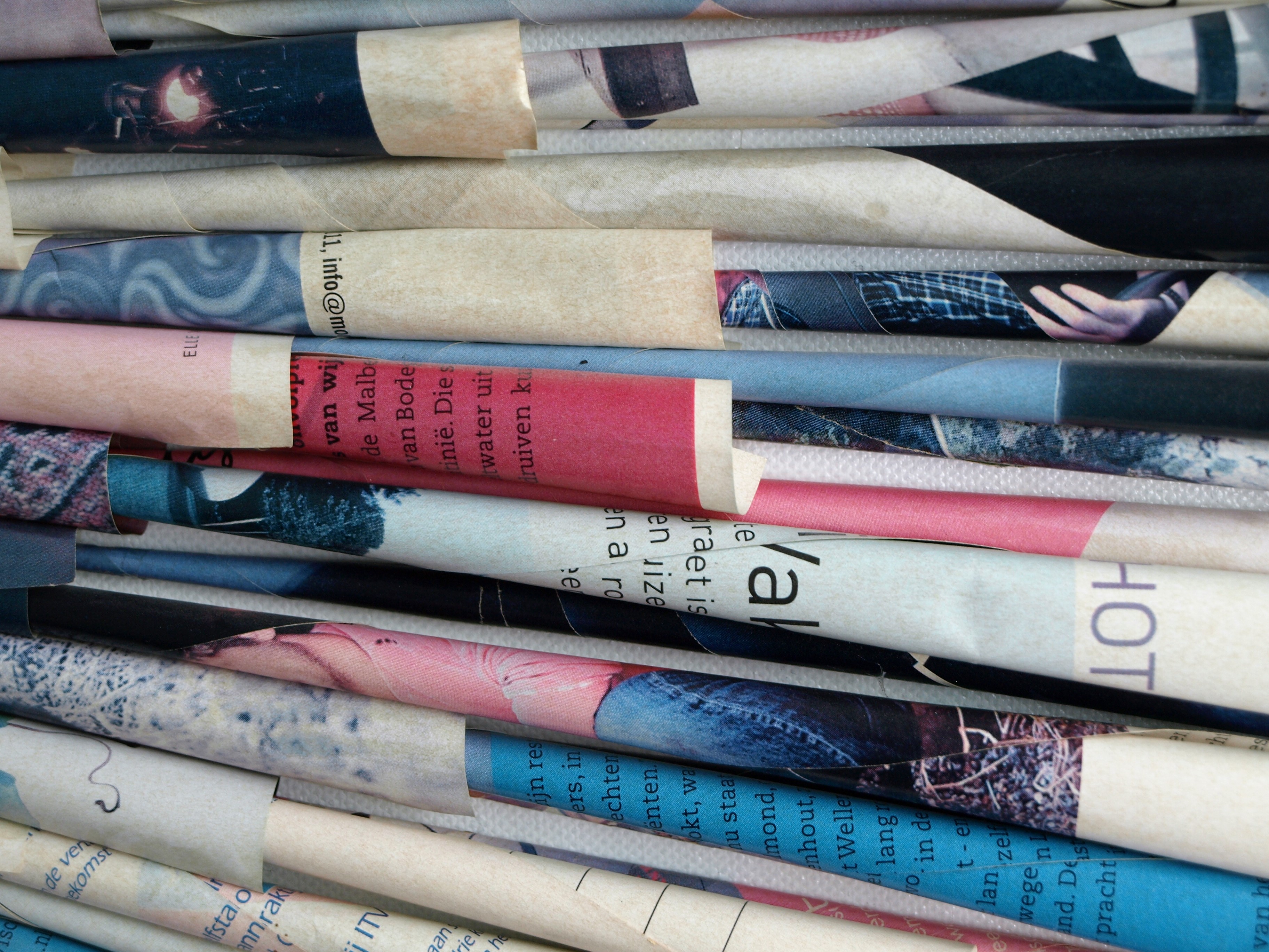 Niet of onleesbaar gesigneerd - Papierkunst – “Cupido” - ingelijst  kopen? Bied vanaf 1!