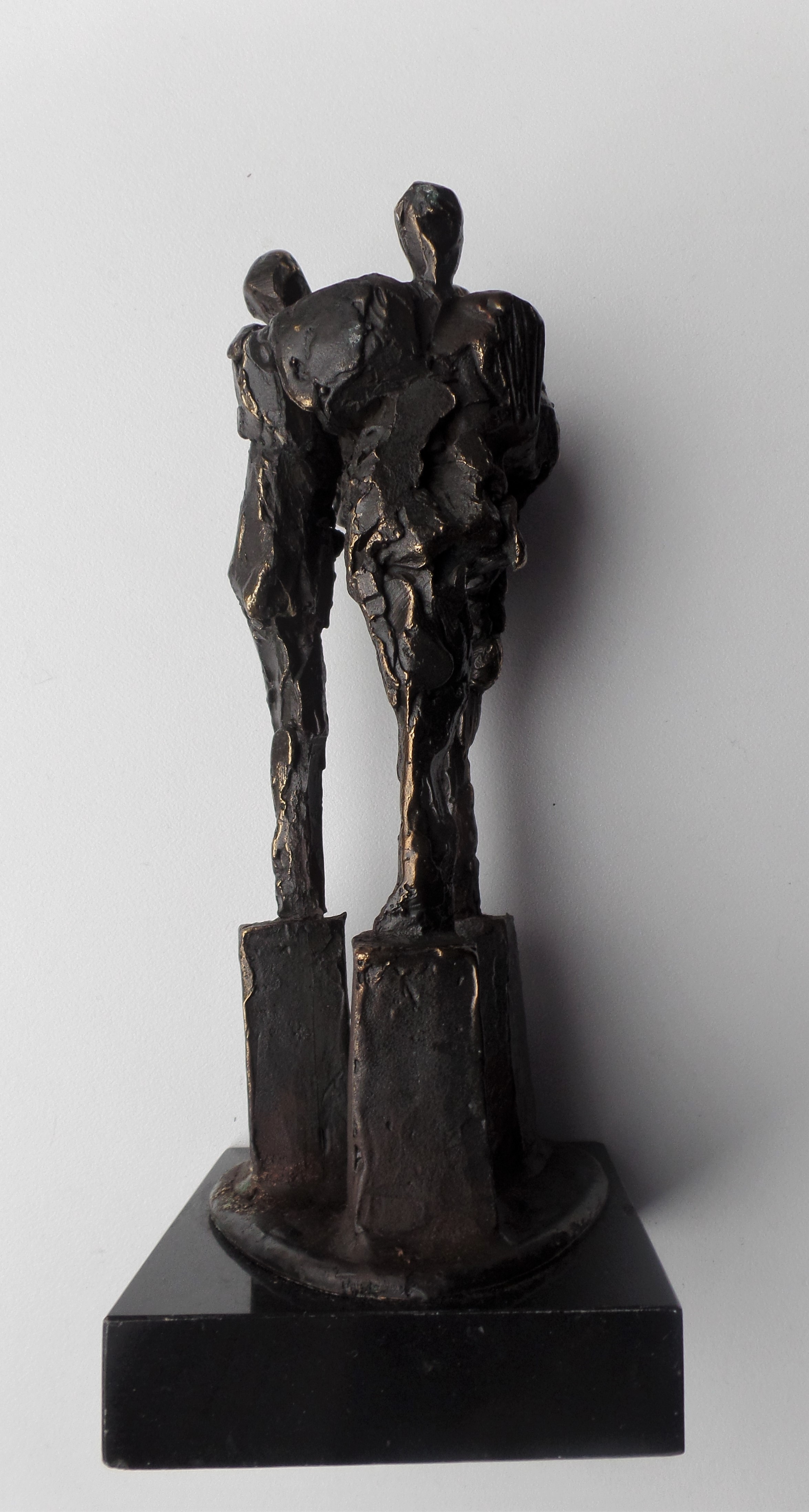 Bernadette Leijdekkers - Drie Mensen - Brons / Metaal kopen? Bied vanaf 49!