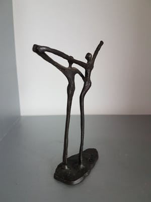 Corry Ammerlaan - Beeld " Verbondenheid " kopen? Bied vanaf 22!