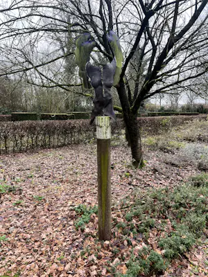 John Spek - indrukwekkend beeld van vrouwentorso met vleugels kopen? Bied vanaf 500!