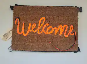 Banksy - Welcome Mat verkauft für € 1800!