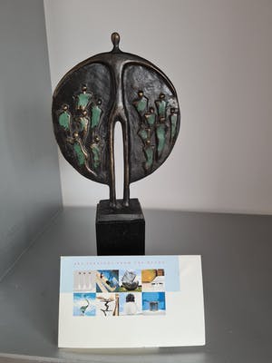 Corry Ammerlaan - Artihove Beeld "Zorg in Balans " Groot formaat! kopen? Bied vanaf 65!