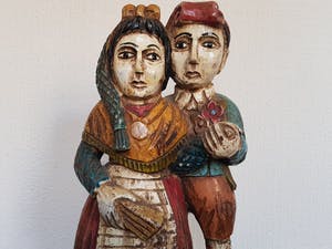 Niet of onleesbaar gesigneerd - Gekleurd houten beeld - Volkskunst kopen? Bied vanaf 1!