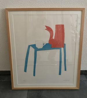 Klaas Gubbels - Rode kan, witte kop en blauwe tafel kopen? Bied vanaf 450!