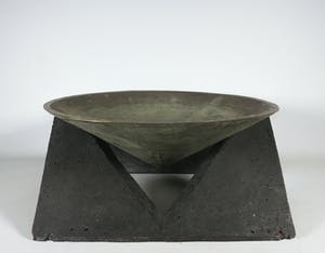 Brons (Onbekend) - Bronzen schaal op stenen voet kopen? Bied vanaf 1!