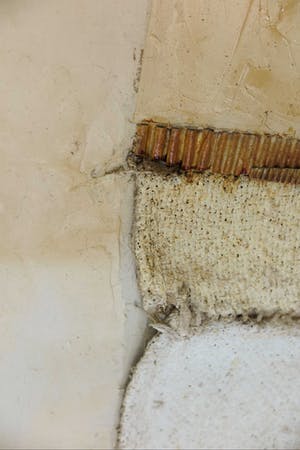 Mihajlo Petkovic - Gemengde techniek (olieverf, textiel) op doek, Zonder titel - Ingelijst (Zeer Groot) kopen? Bied vanaf 1!