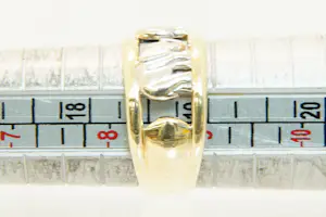 62 - 14 karaats bicolor gouden olifanten ring kopen? Bied vanaf 290!