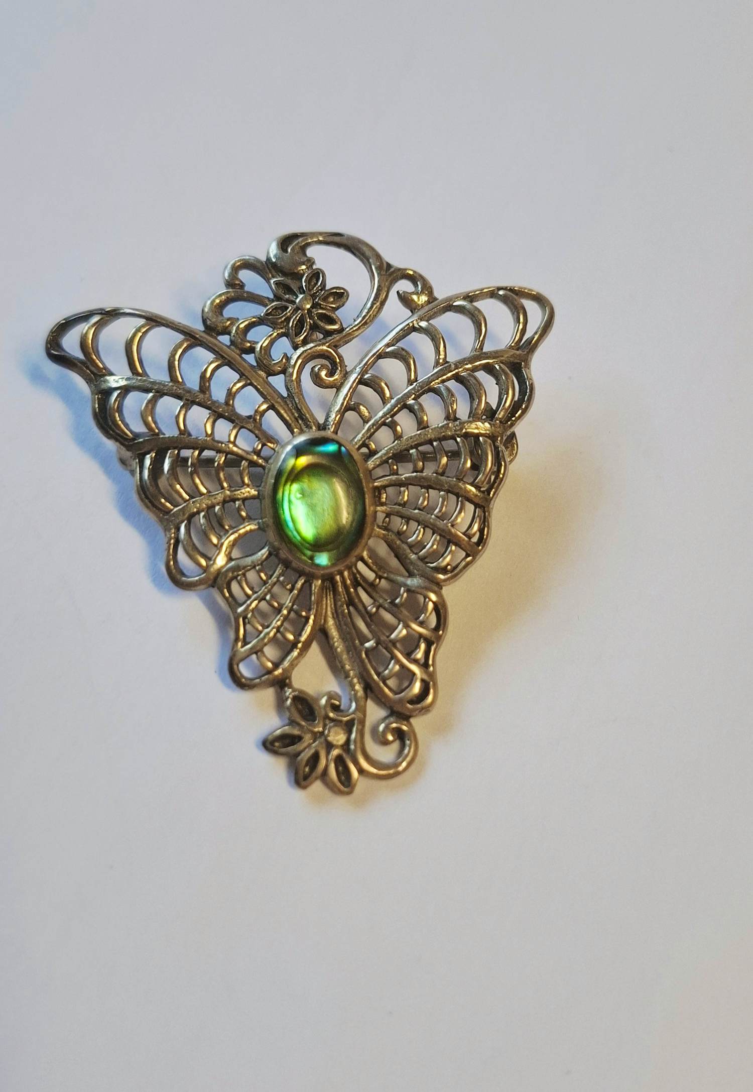 Art Nouveau-sterlingzilveren vlinderbroche en hanger uit  1910. verkocht voor € 40!