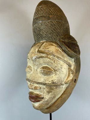 Punu - 210903 - Old Tribal used African Tsangui mask - Gabon kopen? Bied vanaf 75!
