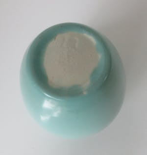 Plateelfabriek Schoonhoven N.V. - Celadon kleurig platelen vaasje kopen? Bied vanaf 10!