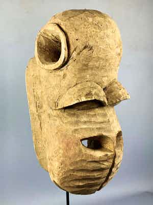 Toma - 210216 - Old Tribal Used African Toma Loma mask - Liberia. verkocht voor € 45!