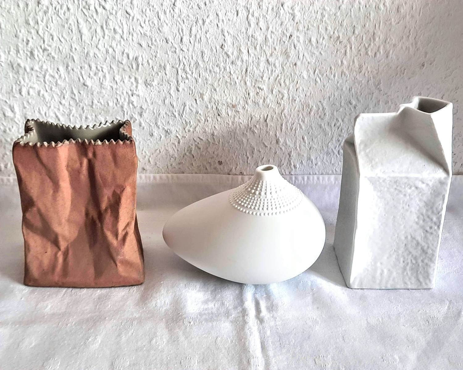 Rosenthal - 3 Designer Porzellan Vasen Studio-Line, Pollo, Papiertüte, Milchkarton 70erJahre kopen? Bied vanaf 140!