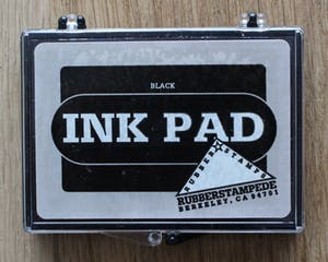 Jenny Holzer - De "Truisms Stamp Set" kopen? Bied vanaf 450!