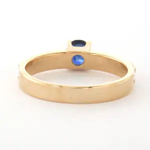 18k gouden ring met saffier en briljant geslepen diamant tot. 0.18ct kopen? Bied vanaf 660!