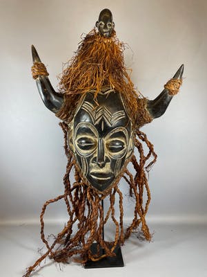 Chokwe - Large African Chokwe horn mask - Angola. kopen? Bied vanaf 65!