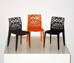 Ton Haas - Miniatuur Coral stoeltjes verkocht voor € 45!