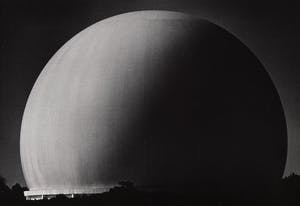 Aart Klein - Le Radôme, gelatinezilverdruk kopen? Bied vanaf 275!