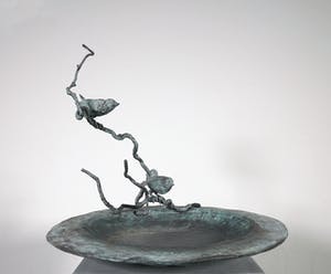 Phonse van Daalen - Groot bronzen vogelbad met vogels op tak kopen? Bied vanaf 1000!