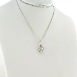 14k gouden collier met hanger met briljant geslepen diamant totaal circa 0.30ct kopen? Bied vanaf 310!