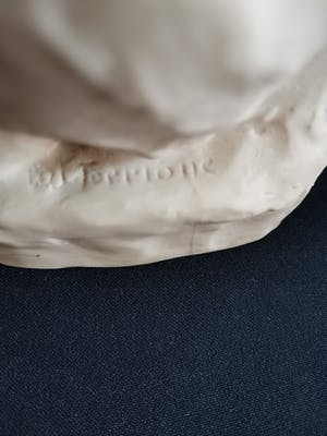 Lorenzo Dal Torrione - Religieus beeld van Moeder met Kind in albast kopen? Bied vanaf 125!