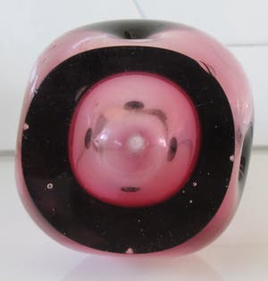 Niet of onleesbaar gesigneerd - Dubbelwandige Murano Sommerso Cranberry vrijgevormde vaas kopen? Bied vanaf 10!