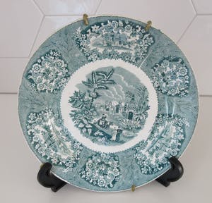 Societe Ceramique - Drie indentieke bordjes met groen Orientaals transfer decor (ca. 1880) kopen? Bied vanaf 1!