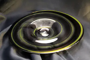 Royal Leerdam - Handgemaakte glazen schaal van Royal Leerdam, gesigneerd door Fred Boy, 2009 kopen? Bied vanaf 100!