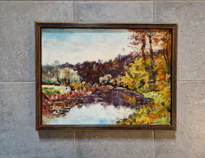 AcheterNiet of onleesbaar gesigneerd - ca1930 impressionistisch geschilderd rivier landschap - gesigneerd? Enchérissez de 1!