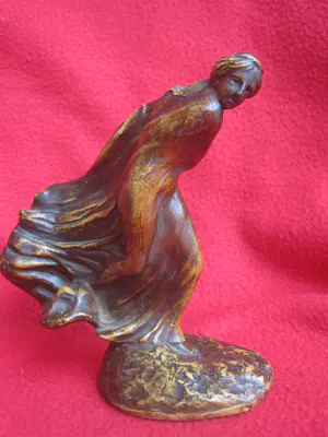 Leonildo Giannoni Chapelier - Jeune femme dans le vent. kopen? Bied vanaf 50!