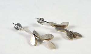 Jantine Koeze - Zilveren oorstekers kopen? Bied vanaf 1!