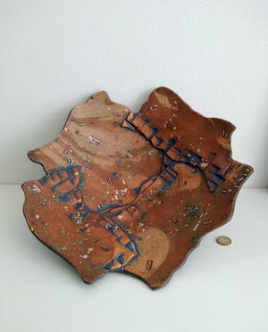 Niet of onleesbaar gesigneerd - Grote, artistieke schaal, handgemaakt en gesigneerd kopen? Bied vanaf 1!