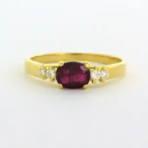 18k geel gouden ring met robijn en briljant geslepen diamant tot. 0.16ct kopen? Bied vanaf 320!