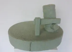 Linda Nieuwstad - Object van textiel (hout en karton), Zonder titel kopen? Bied vanaf 150!