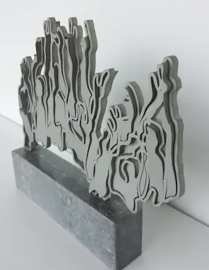 Linda Verkaaik - Beeld van metaal op hardstenen sokkel, The Wave kopen? Bied vanaf 250!