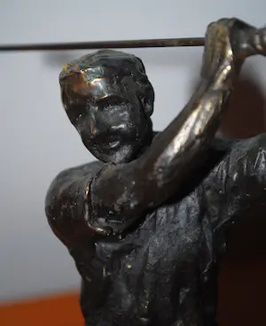 Brons (Onbekend) - Golfer - gesigneerd bronzen beeld (1.8 kg) kopen? Bied vanaf 90!