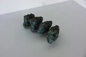 Mieke Oldenburg - Twee bronzen beeldjes, Vrouwfiguur / hoofden kopen? Bied vanaf 150!