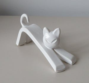 Peter Selhorst - Witte liggende kat kopen? Bied vanaf 35!