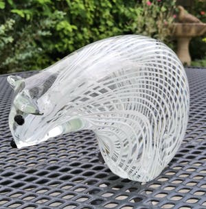 Niet of onleesbaar gesigneerd - Handgemaakte glassculptuur van een ijsbeer kopen? Bied vanaf 1!