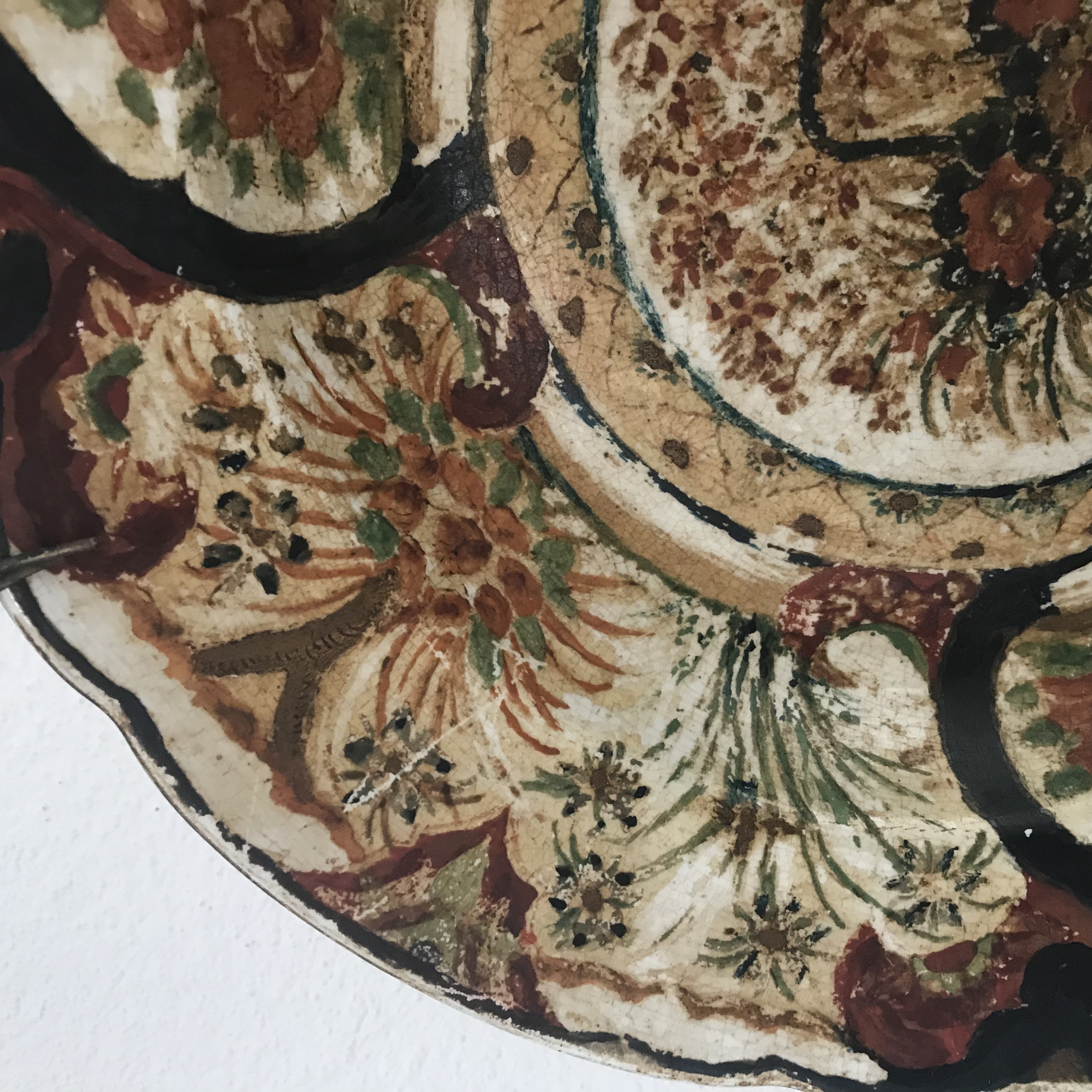 Firma Regout & Co - Antiek Handgeschilderd Bord / Schotel kopen? Bied vanaf 40!