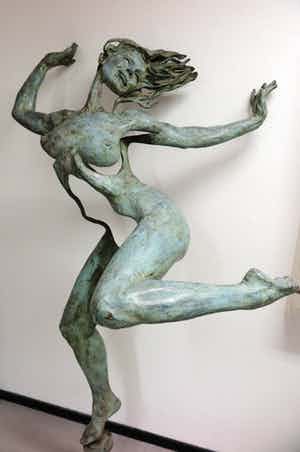 Jan Asselbergs - Bronzen tuinbeeld, Vrouwfiguur (Groot!) verkocht voor € 2750!