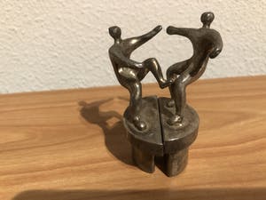 Corry Ammerlaan - Kurkentrekker en 2 delig beeldje met 2 personen. kopen? Bied vanaf 15!