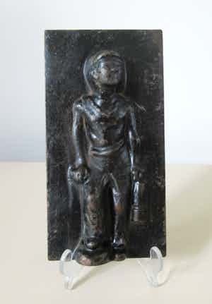 Gietzijzer wandplaque van een arbeider verkocht voor € 1!