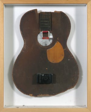 Richard Tipping - Assemblade van hout, lucifers en een camera, It's snowing the blues (...) - Ingelijst kopen? Bied vanaf 50!