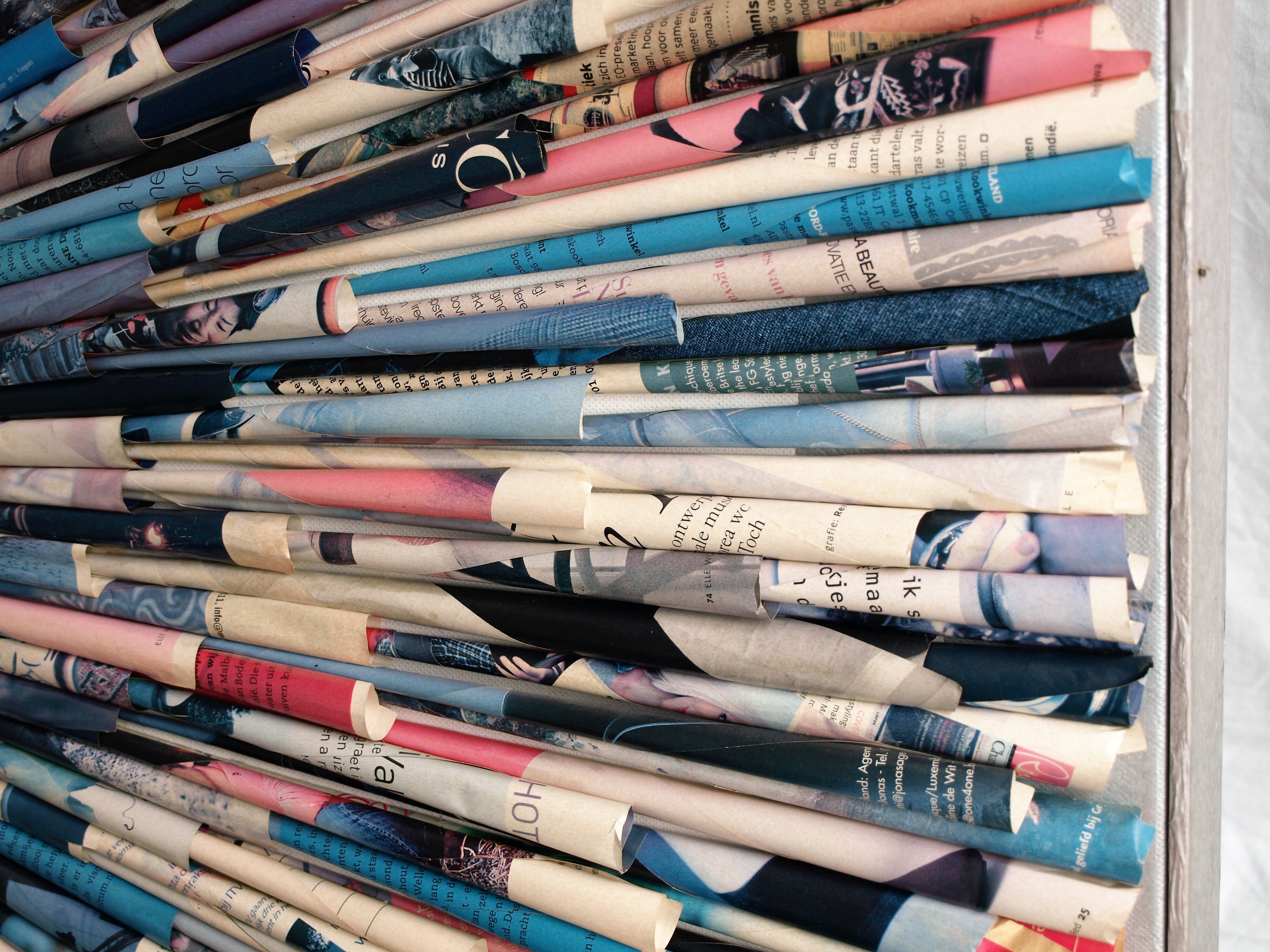 Niet of onleesbaar gesigneerd - Papierkunst – “Cupido” - ingelijst  kopen? Bied vanaf 1!