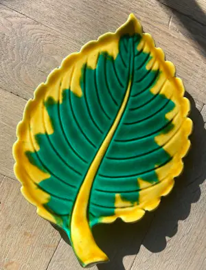 Vallauris Keramiek - Vintage Keramische serveerschaal van Vallauris, Franse Rivièra, 1970 kopen? Bied vanaf 40!