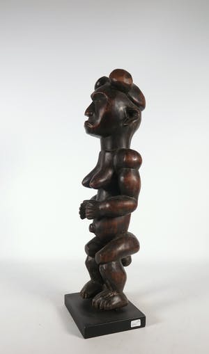 Fang - Hout, Staand vrouwelijk figuur kopen? Bied vanaf 1!