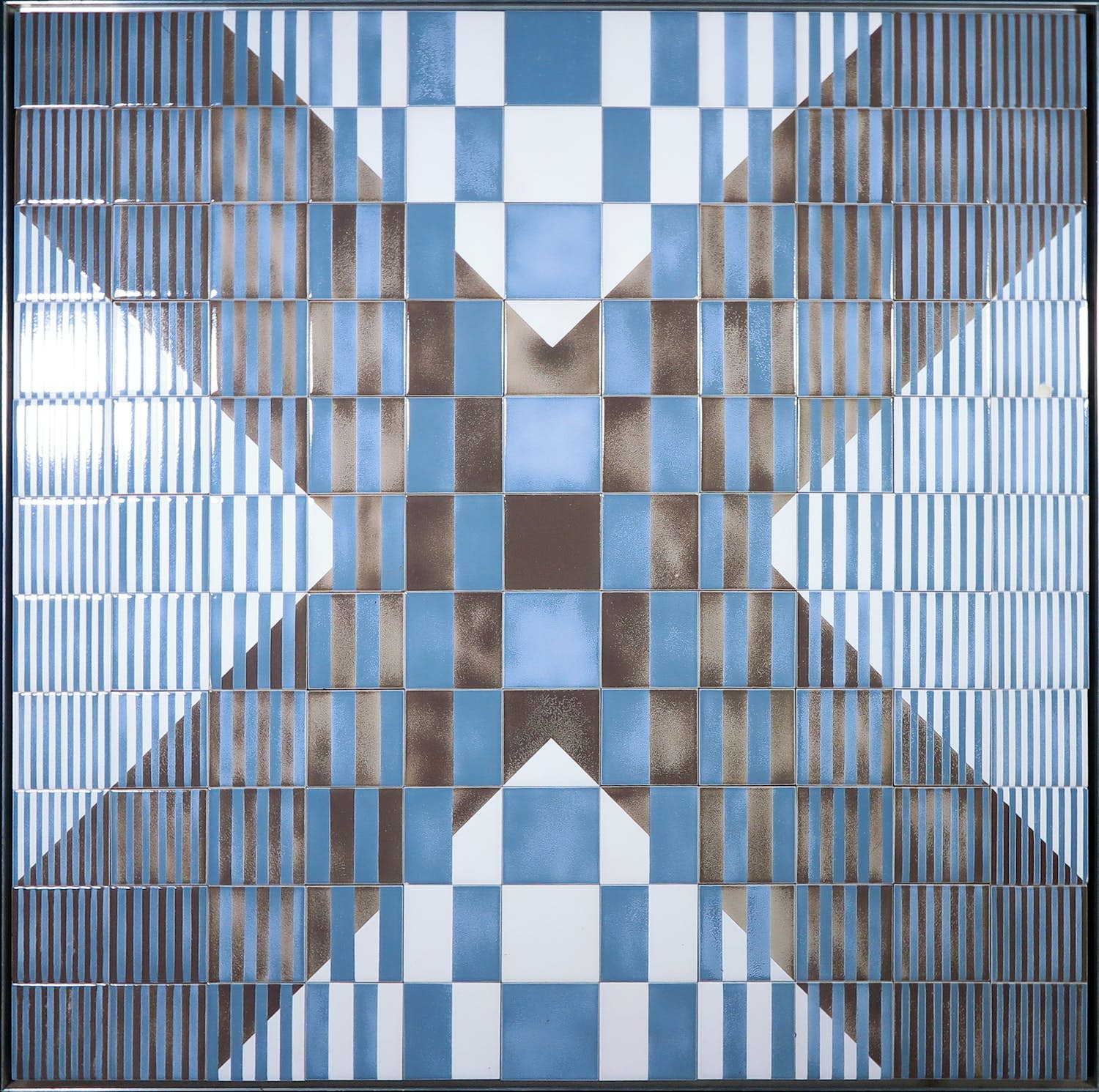 Dirk Dijkstra - Tegeltableau op paneel, Bruine diagonaal (Groot) - Ingelijst verkocht voor € 50!