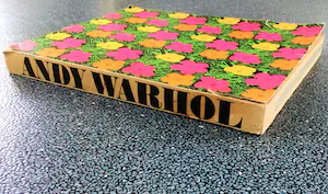 Andy Warhol - Twee items - "Frühen Werke 1942-1962" - "Fotografie Stockholm" - Goed kopen? Bied vanaf 50!